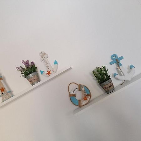 Blue Cottage Monolocale Centro Шака Екстериор снимка