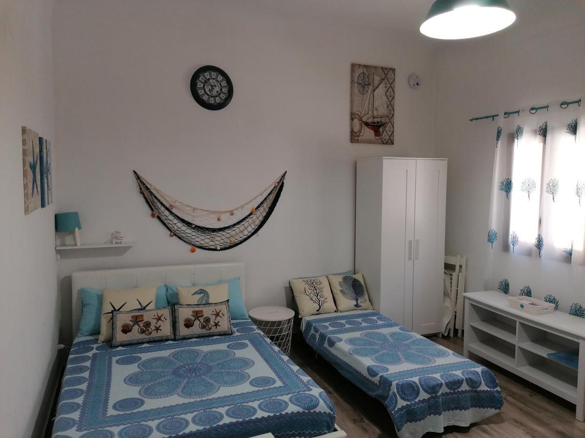 Blue Cottage Monolocale Centro Шака Екстериор снимка