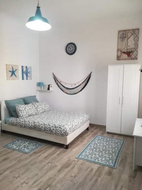 Blue Cottage Monolocale Centro Шака Екстериор снимка